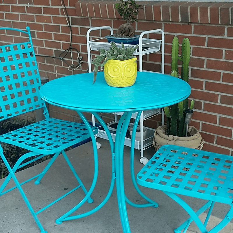 D.I.Y. Bistro Table & Porch Refresh with Mean Green