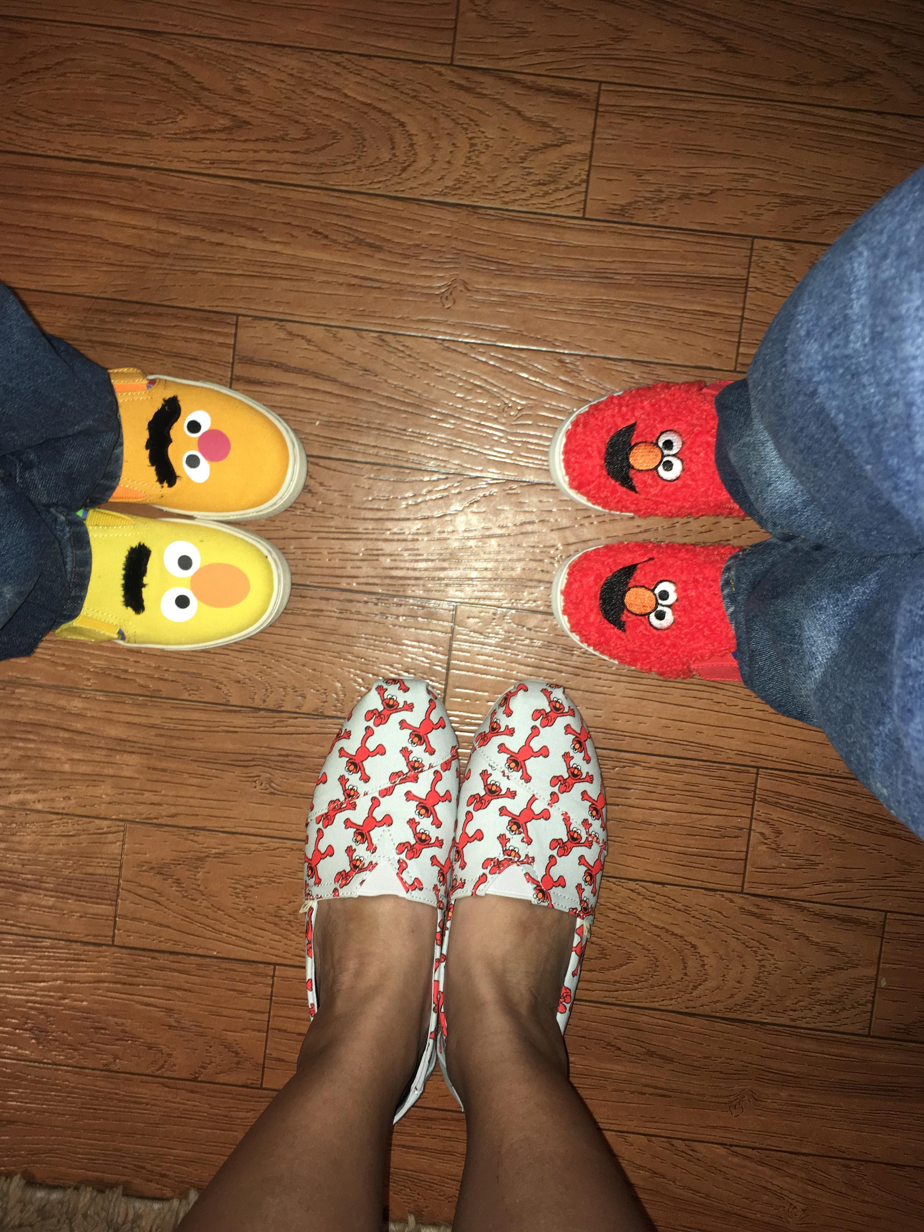 Mommy And Me Sesame Street x TOMS Shoes 