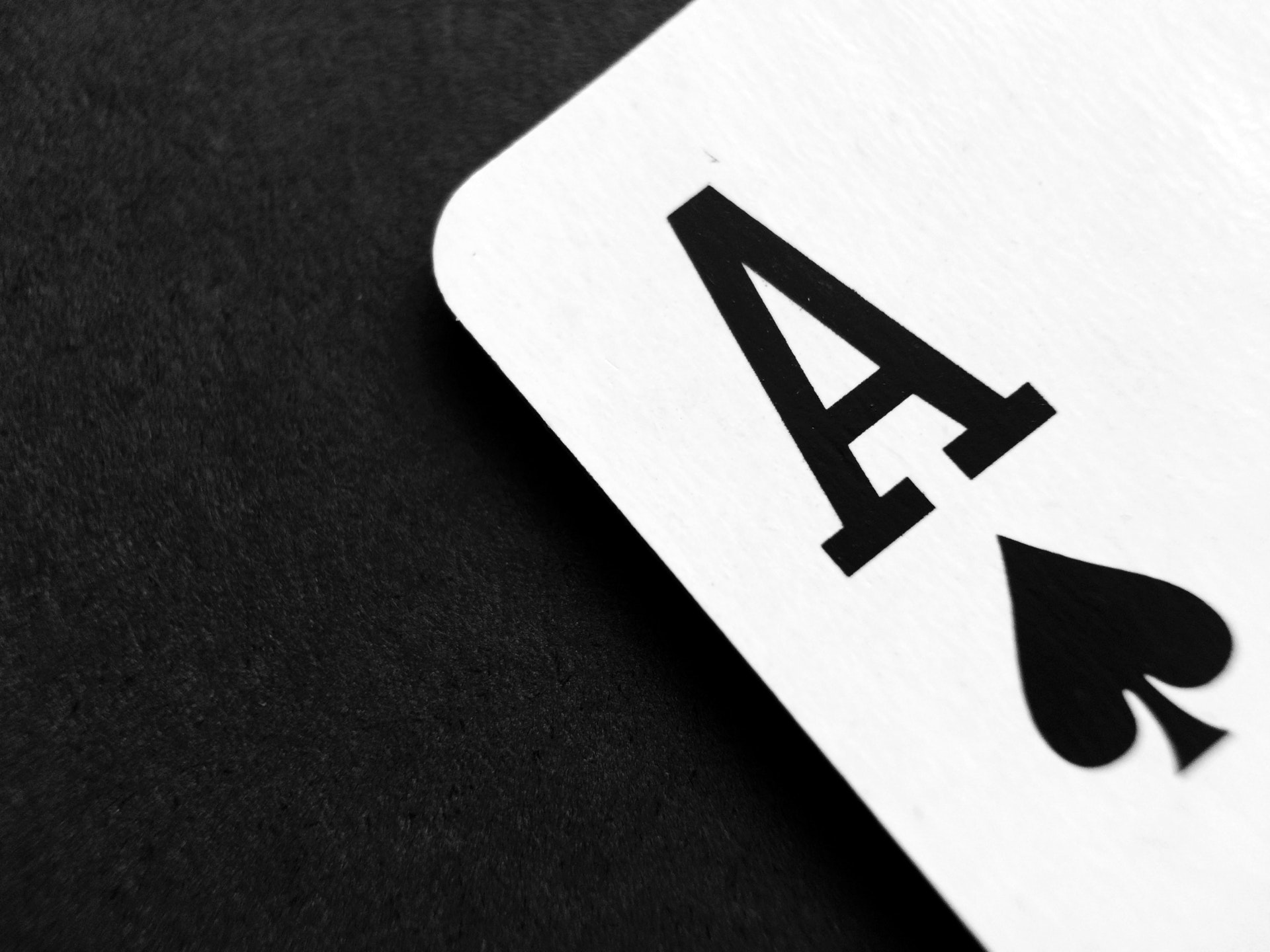 Best casino game: Slots, Roulette or Blackjack?