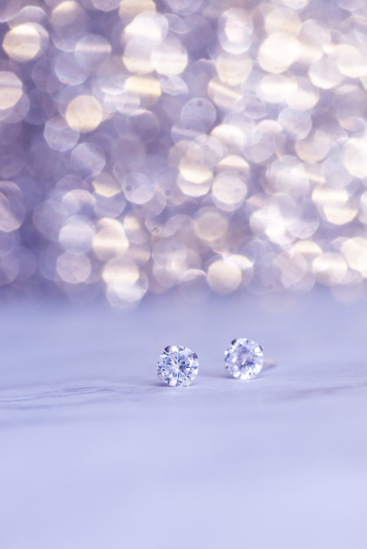 Why It Makes Sense To Buy Diamonds From A Wholesaler