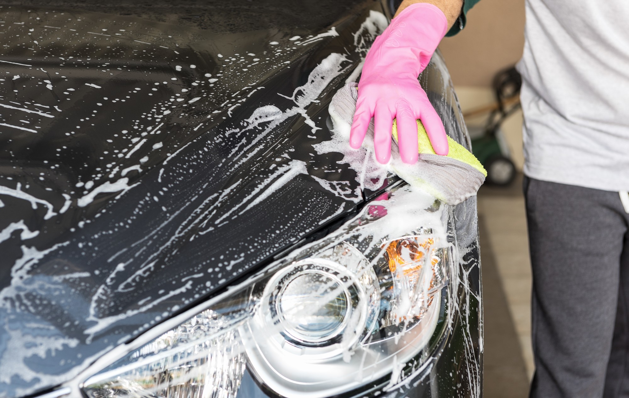 How to Keep a Car Clean, Inside and Out