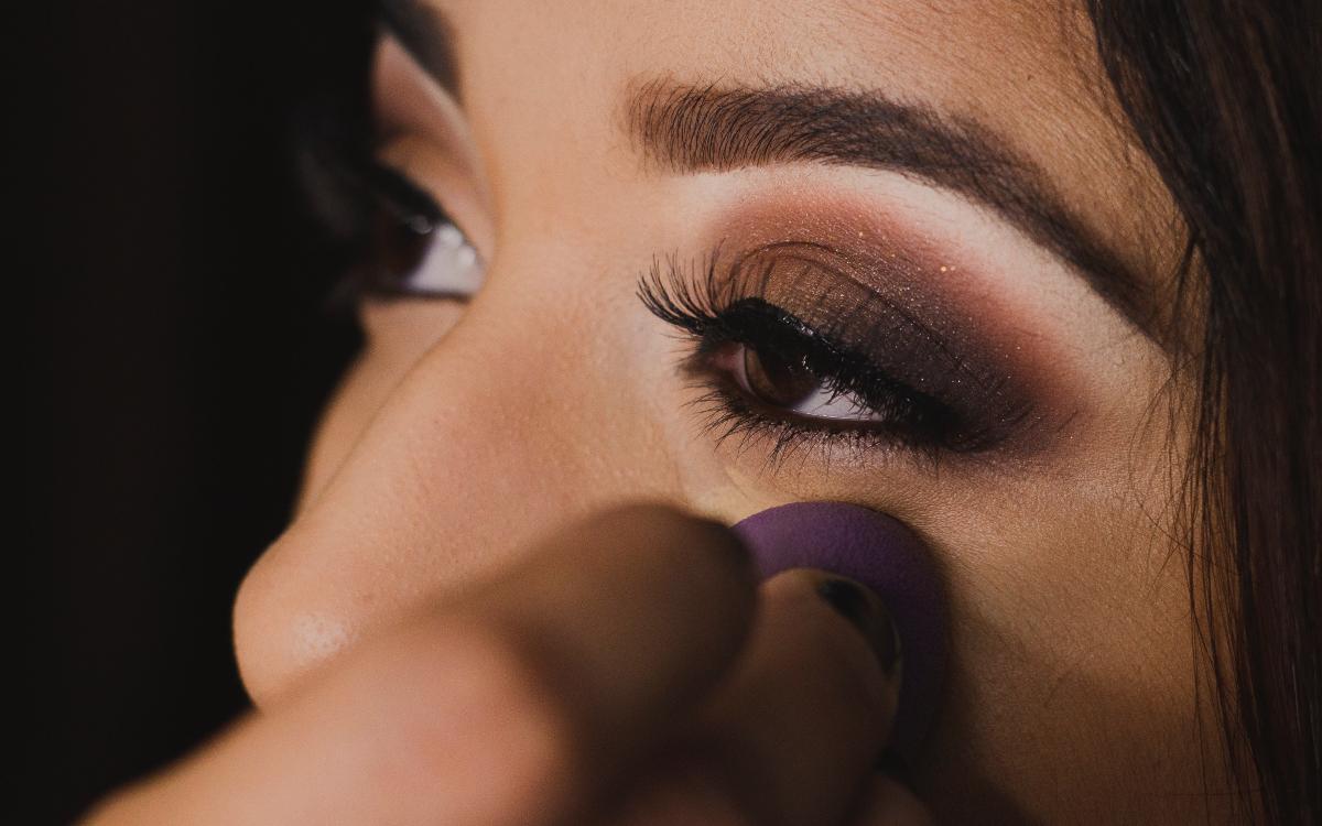 The Biggest Seasonal Makeup Trends That You Should Try Right Away