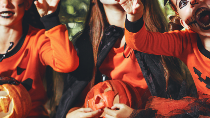 4 Ways to Stay Safe This Halloween