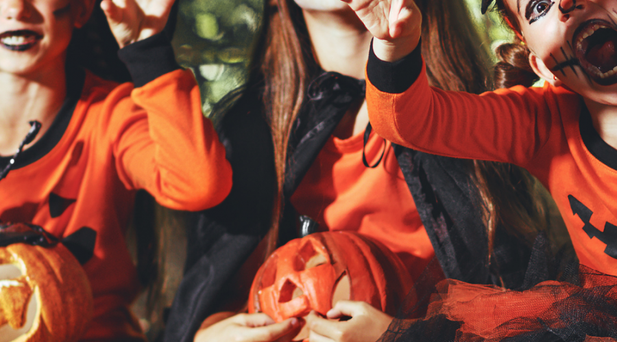 4 Ways to Stay Safe This Halloween