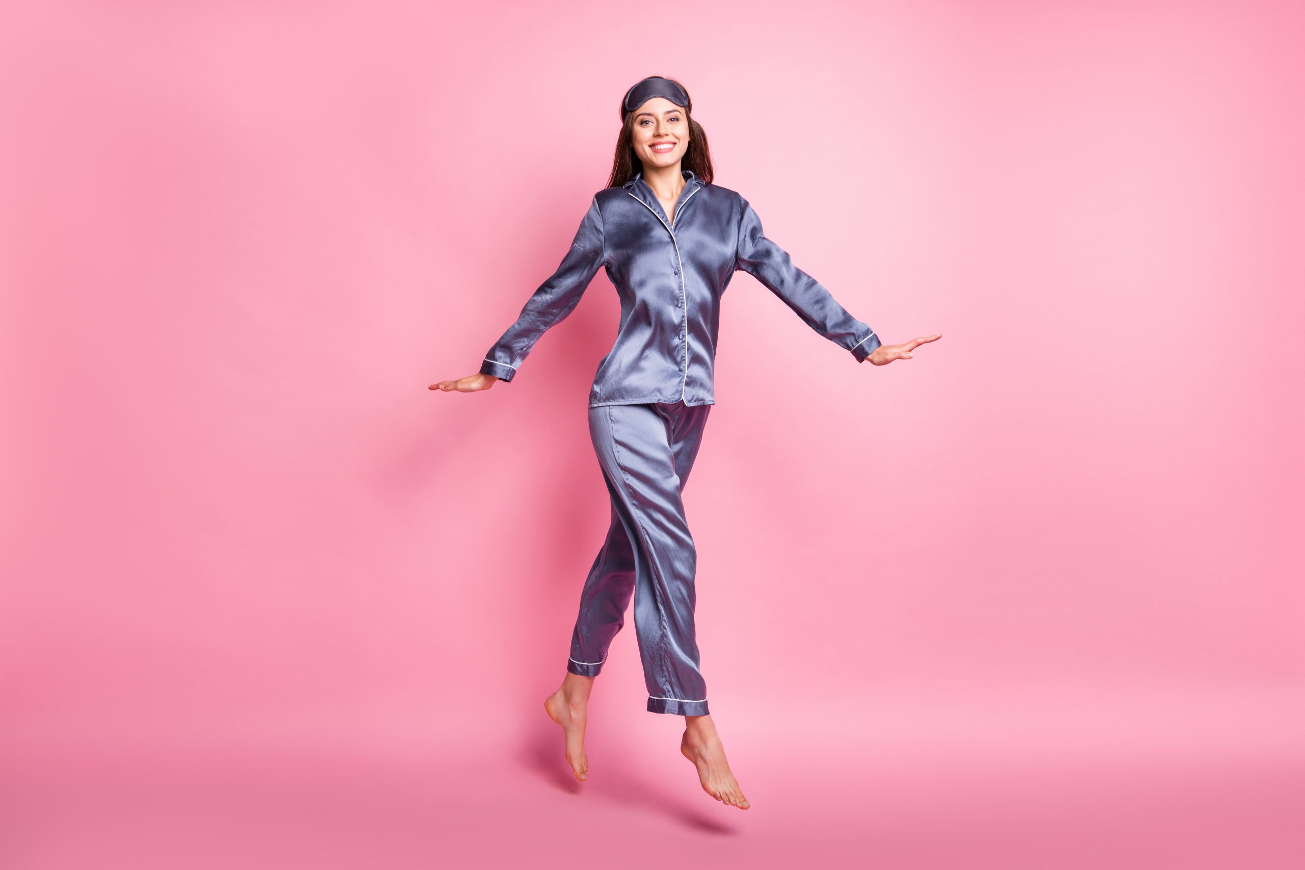 6 Different Types Of Sleepwear That Can Help Improve Sleep