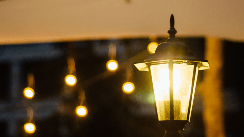 Outdoor lighting ideas to make your yard look luxurious