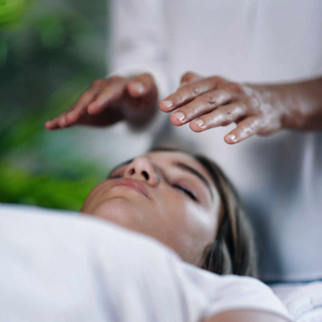 Why You Must Go For A Reiki Healing Session Instantly