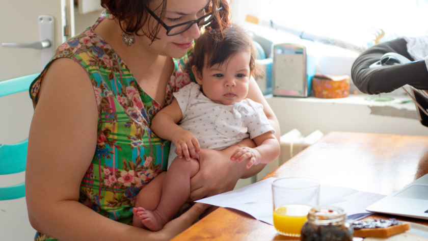 Best Financial Tips for Single Mom Budget