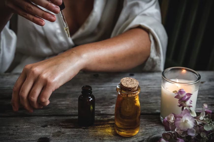 How Do Scents Influence Our Brain And Why Aromatherapy Helps