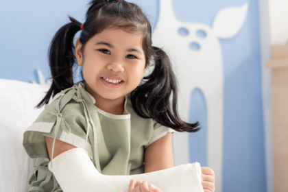 3 Types of Common Elbow Injuries in Children