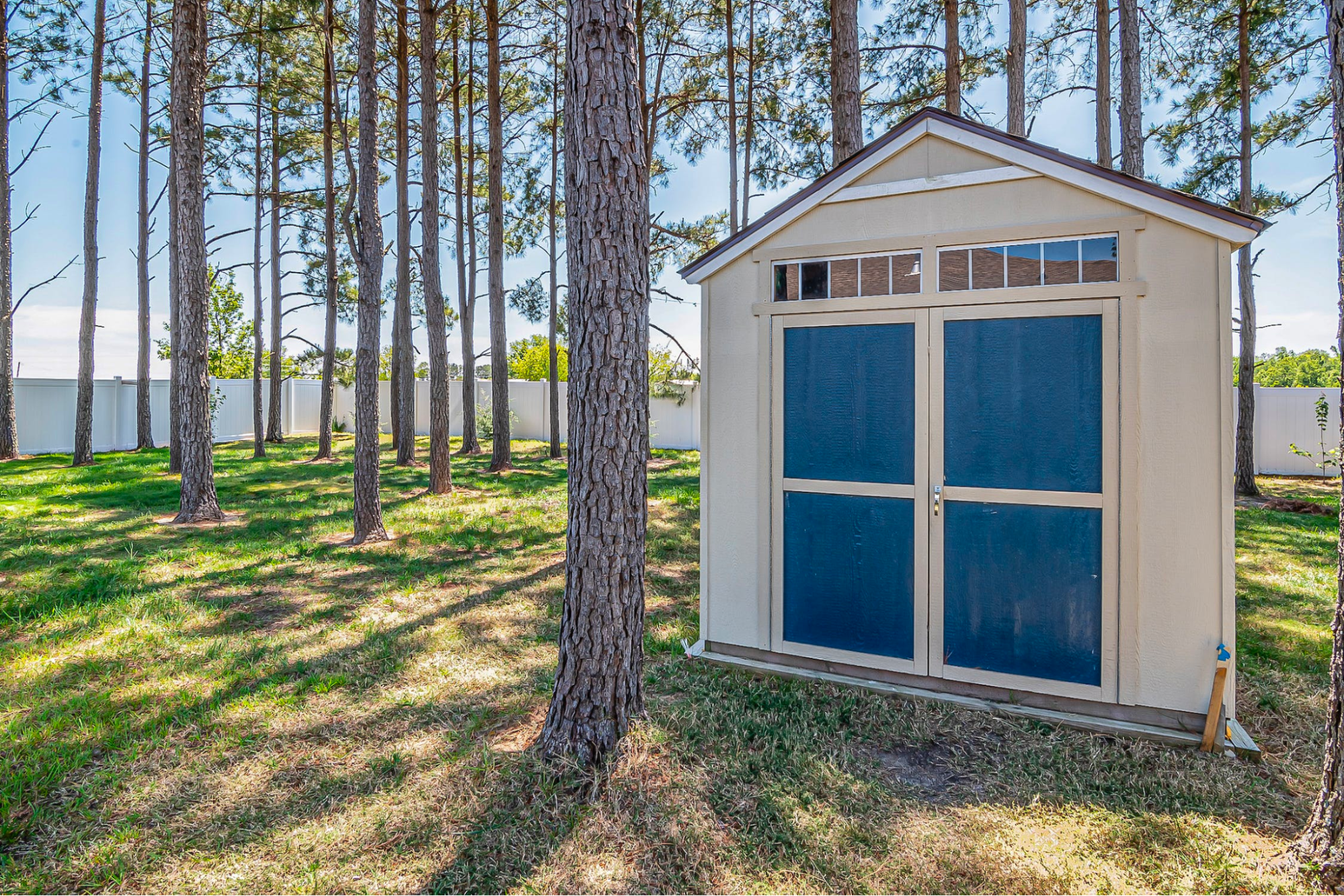 Smart Ways to Organize Your Shed or Garage