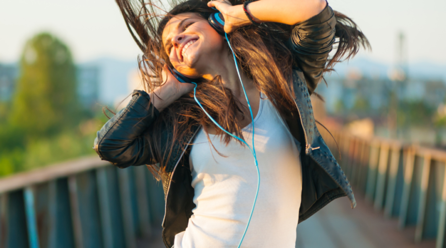 Ways Music Benefits the Brain and Body Health According to Research