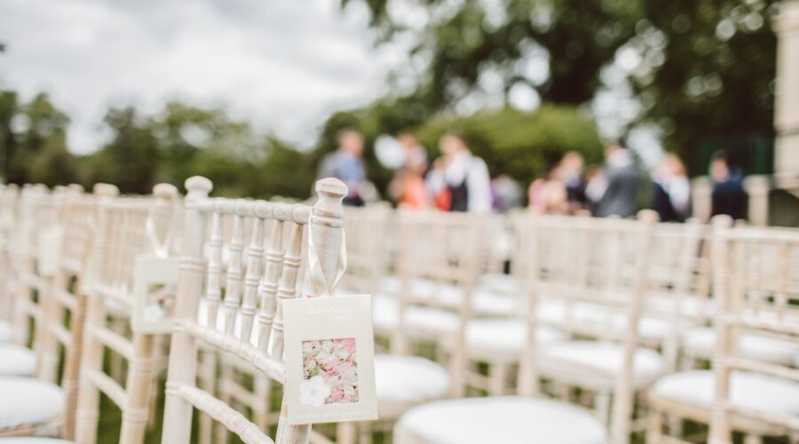 Should You Opt For An Outdoor Wedding
