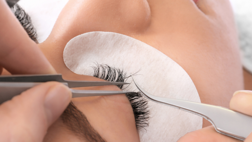 3 Steps for Long-Lasting Eyelash Extensions