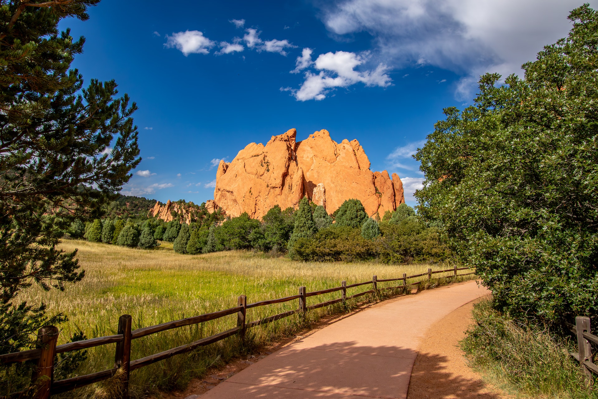 10 Engaging Family-Friendly Activities in Colorado