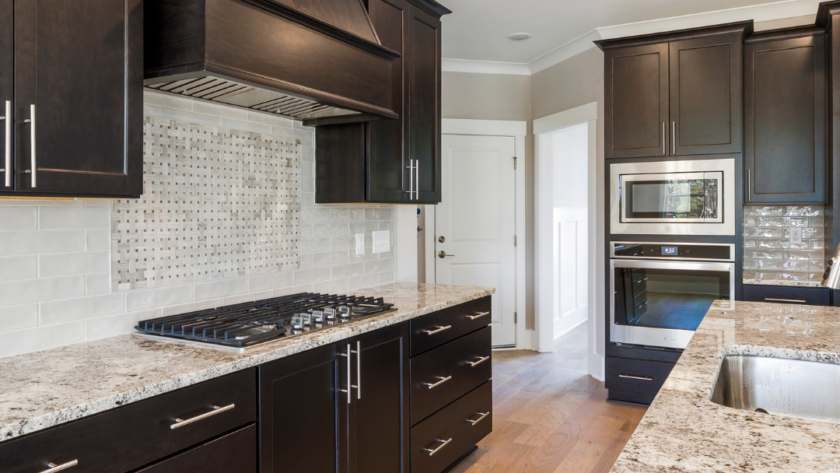 Quartz or Granite: Choosing the Best Countertop for Your Home